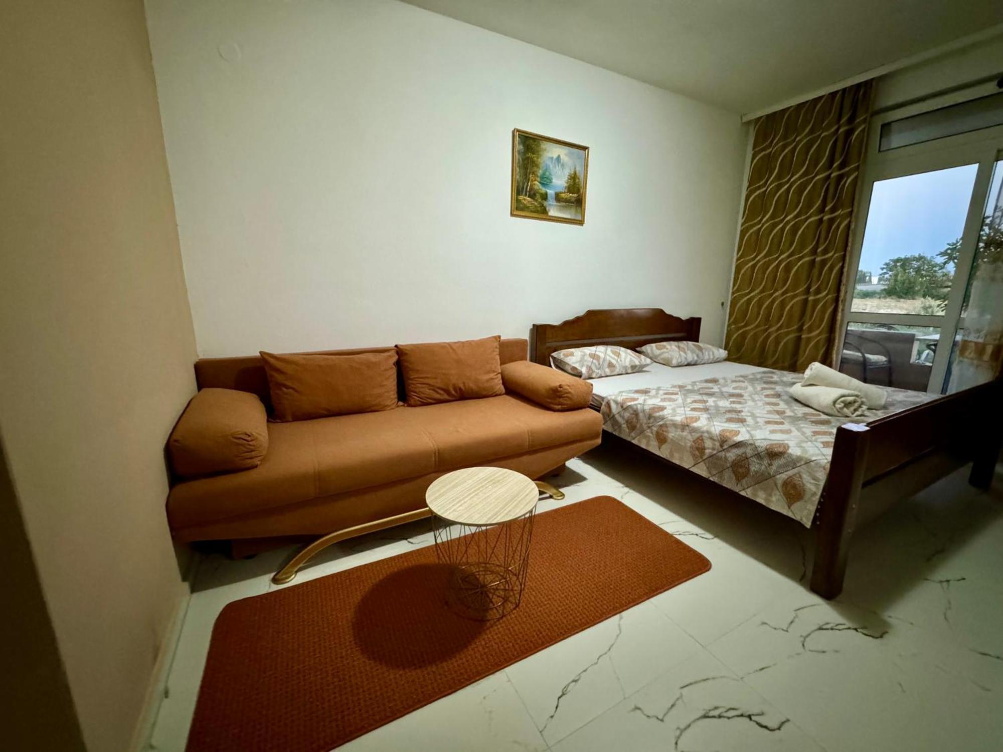 Apartments Cobi Ulcinj Exterior photo