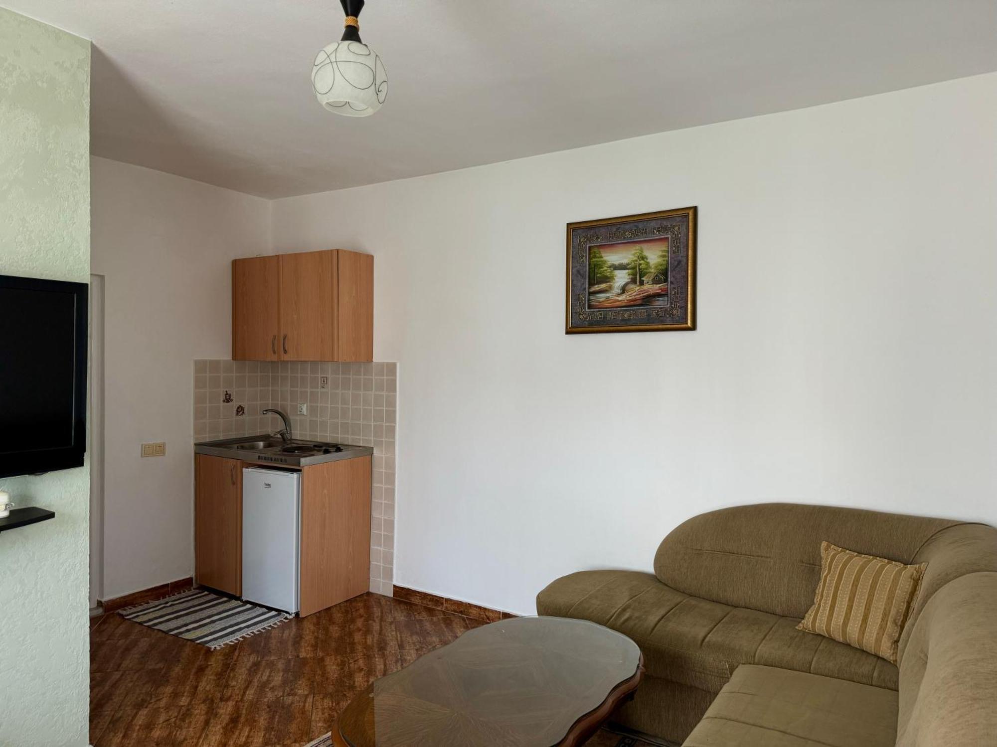 Apartments Cobi Ulcinj Room photo