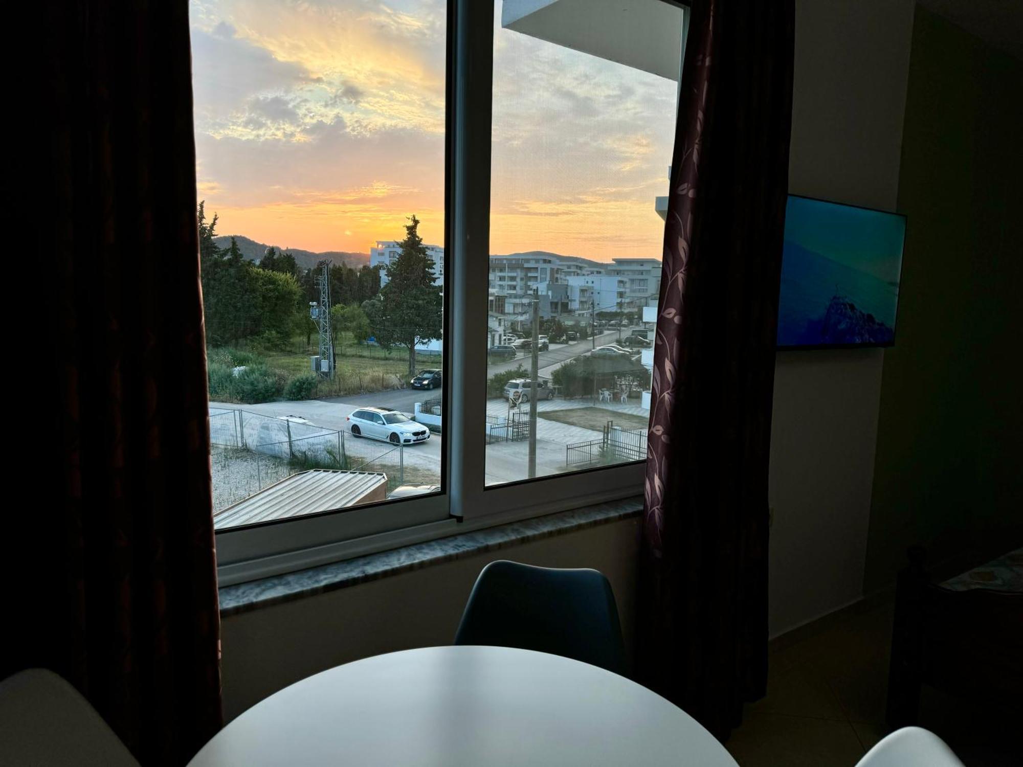Apartments Cobi Ulcinj Exterior photo